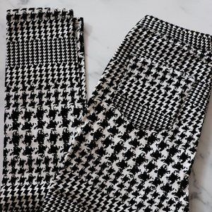 Seductions High-Waisted Skinny Pants